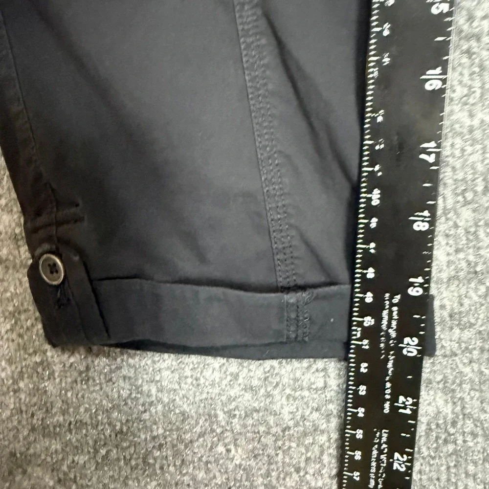 Chicos Capri Pants 00 Womens 2 Black Stretch Cargo Utility Cuffed Cropped